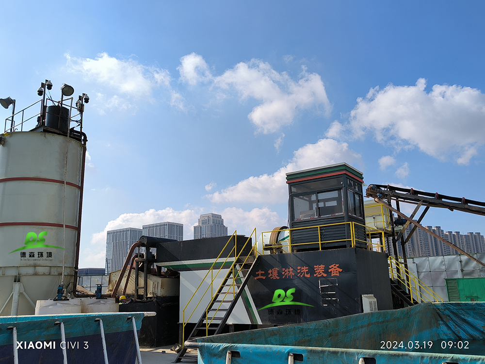德森模塊集成式土壤淋洗修復(fù)設(shè)備.jpg 德森模塊集成式土壤淋洗修復(fù)設(shè)備