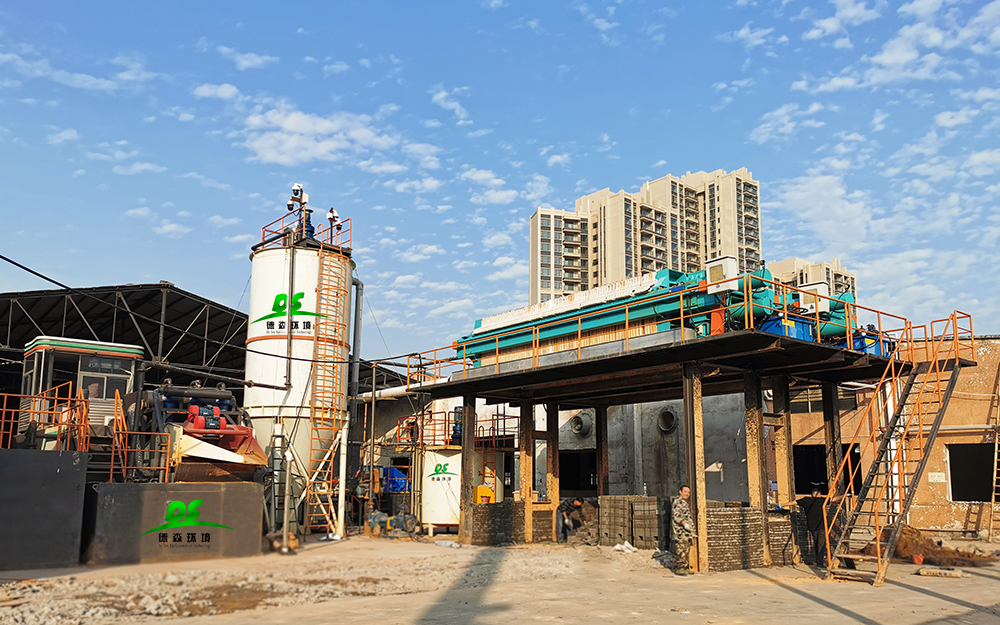 重金屬污染土壤淋洗修復(fù)裝備應(yīng)用現(xiàn)場(chǎng)