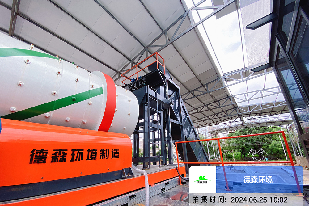 1721008105107465.jpg 撬裝式通溝污泥淋洗處理系統(tǒng)