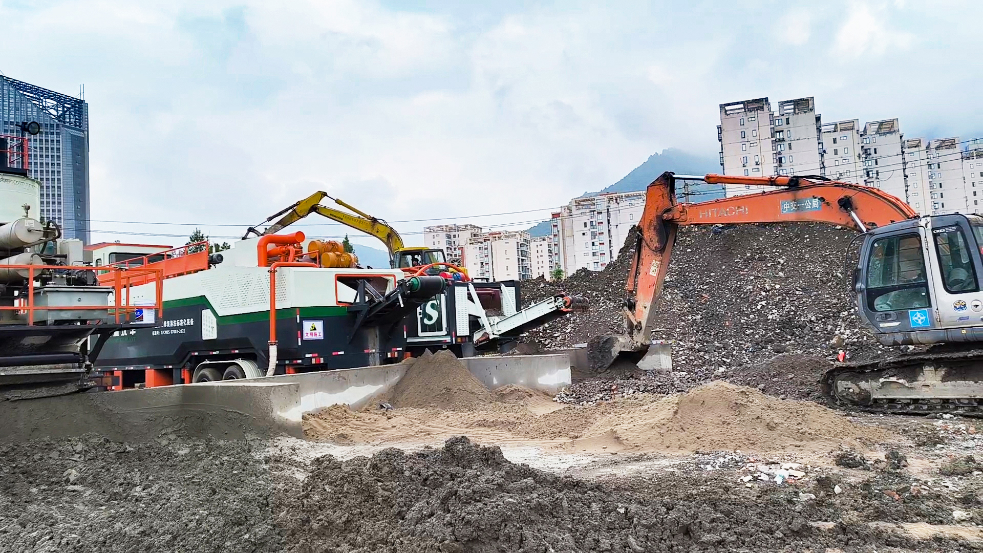 以土為基，筑穩(wěn)未來(lái)——德森環(huán)境土壤修復(fù)的深層價(jià)值與多維擔(dān)當(dāng)