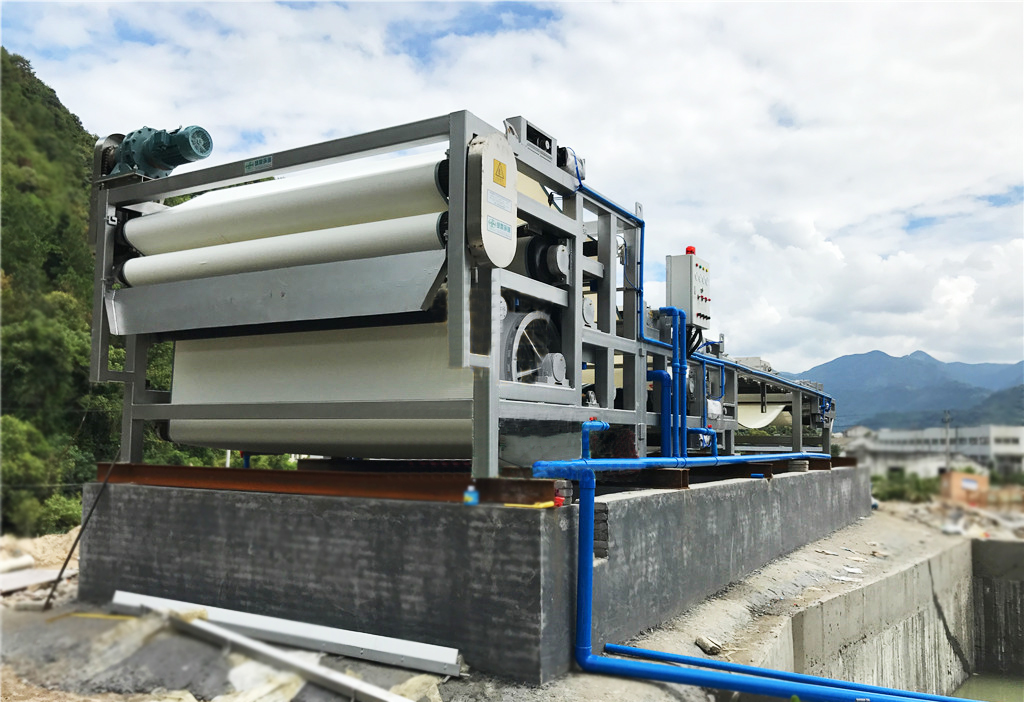 帶式壓濾機(jī)